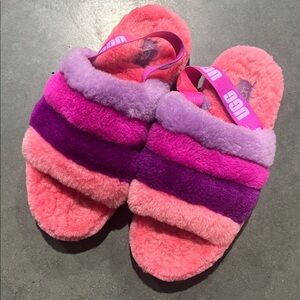 UGG Women's FLUFF YEAH Fuzzy Slide Slippers